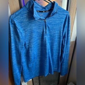 Drytek Trek Gear Blue Men /Teen Medium athletic Pullover long sleeve shirt